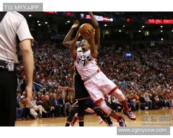 猛龙客场大胜步行者,洛瑞贡献22分10篮板