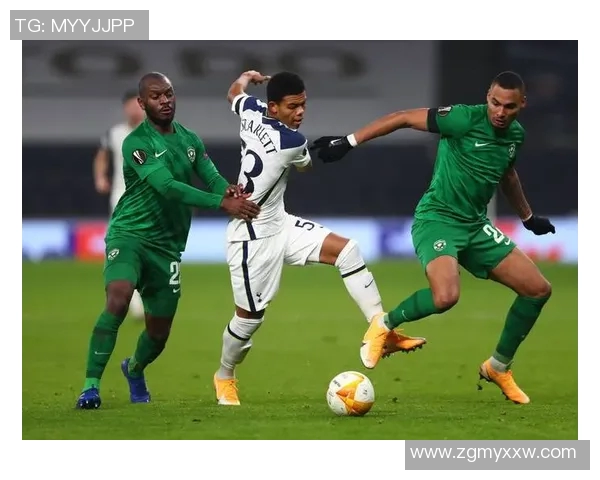 温哥华白帽与费城联合的精彩对决展现足球魅力与团队精神